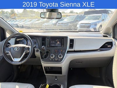 2019 Toyota Sienna XLE 7 Passenger