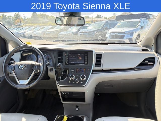 2019 Toyota Sienna XLE 7 Passenger