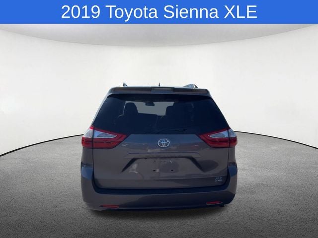 2019 Toyota Sienna XLE 7 Passenger