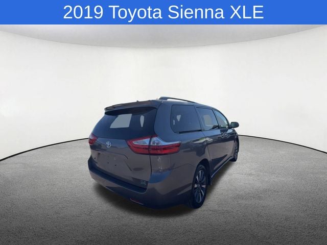 2019 Toyota Sienna XLE 7 Passenger