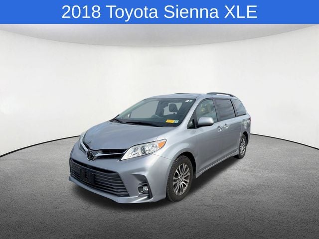 2018 Toyota Sienna XLE 8 Passenger