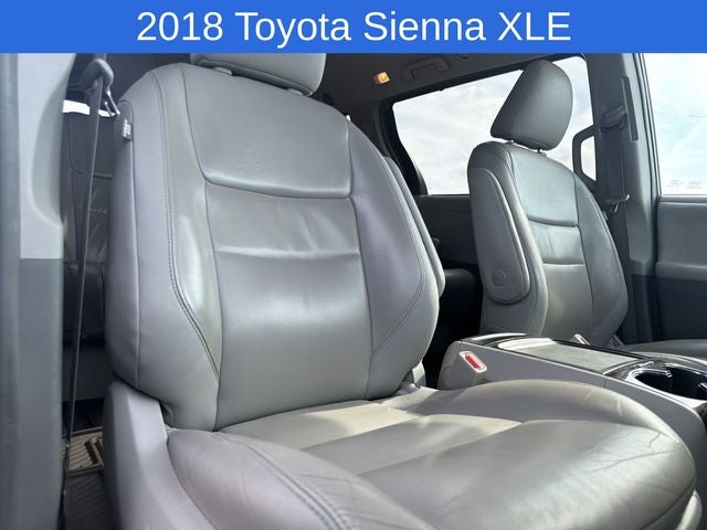 2018 Toyota Sienna XLE 8 Passenger