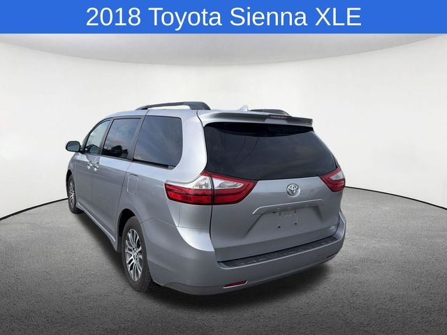 2018 Toyota Sienna XLE 8 Passenger