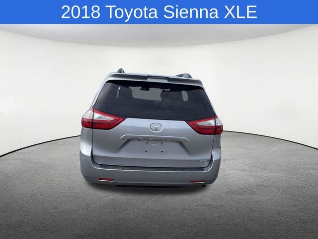 2018 Toyota Sienna XLE 8 Passenger