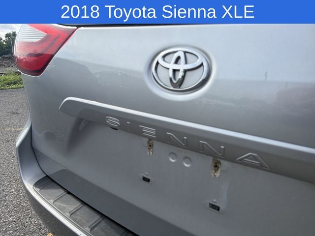 2018 Toyota Sienna XLE 8 Passenger