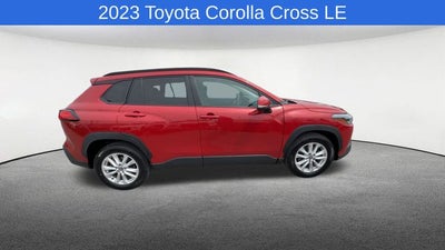 2023 Toyota Corolla Cross LE