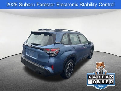 2025 Subaru Forester Base