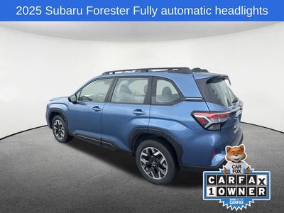 2025 Subaru Forester Base