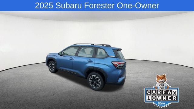 2025 Subaru Forester Base