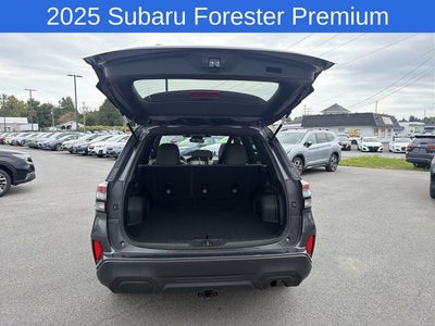 2025 Subaru Forester Premium