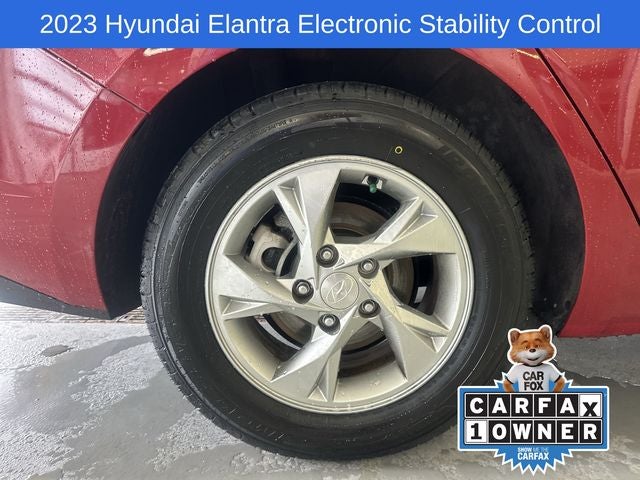 2023 Hyundai Elantra SE