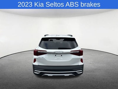 2023 Kia Seltos S