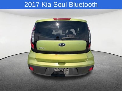 2017 Kia Soul Base