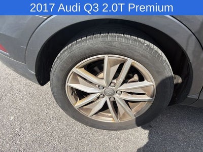 2017 Audi Q3 2.0T Premium quattro
