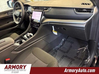 2027 Jeep Grand Cherokee Laredo X