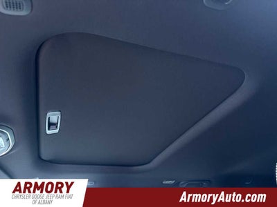 2027 Jeep Grand Cherokee Laredo Altitude
