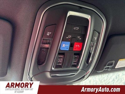 2027 Jeep Grand Cherokee Laredo Altitude