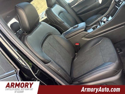 2027 Jeep Grand Cherokee Laredo Altitude