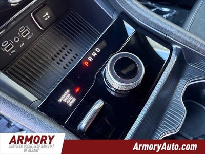 2027 Jeep Grand Cherokee Laredo Altitude