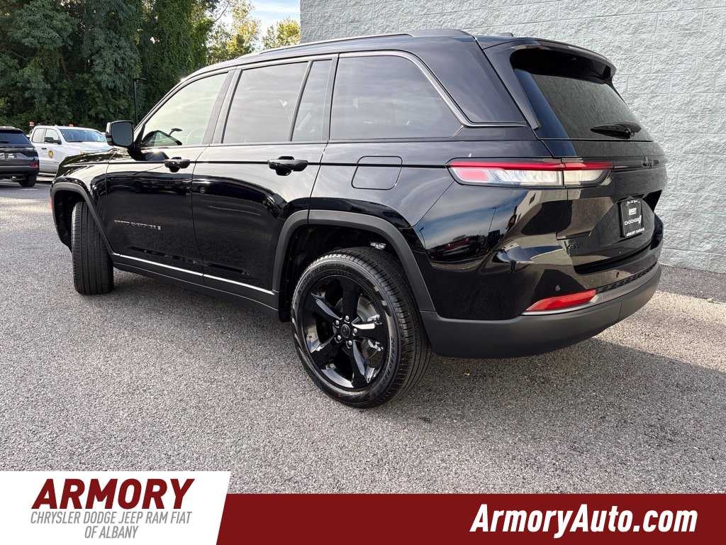 2027 Jeep Grand Cherokee Limited