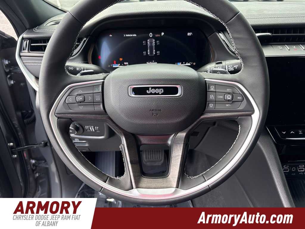 2027 Jeep Grand Cherokee Limited