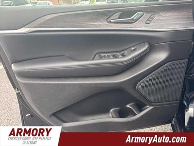 2027 Jeep Grand Cherokee Limited