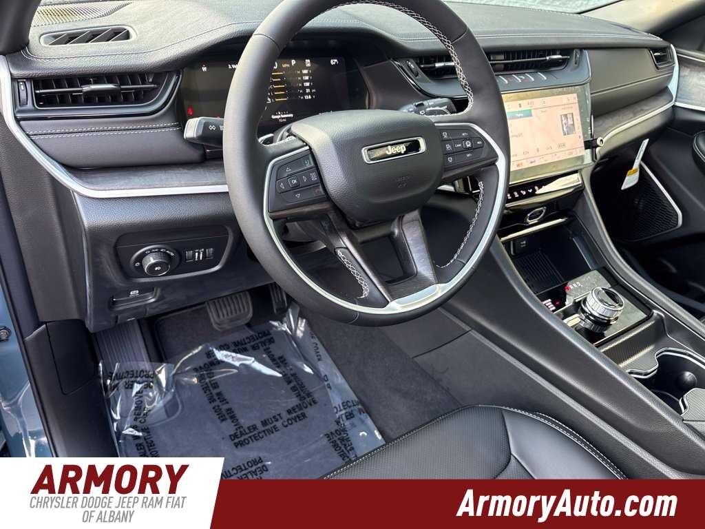 2027 Jeep Grand Cherokee Limited Reserve