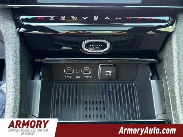 2027 Jeep Grand Cherokee Limited Reserve