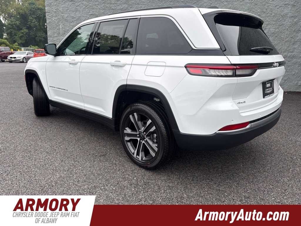 2027 Jeep Grand Cherokee Limited
