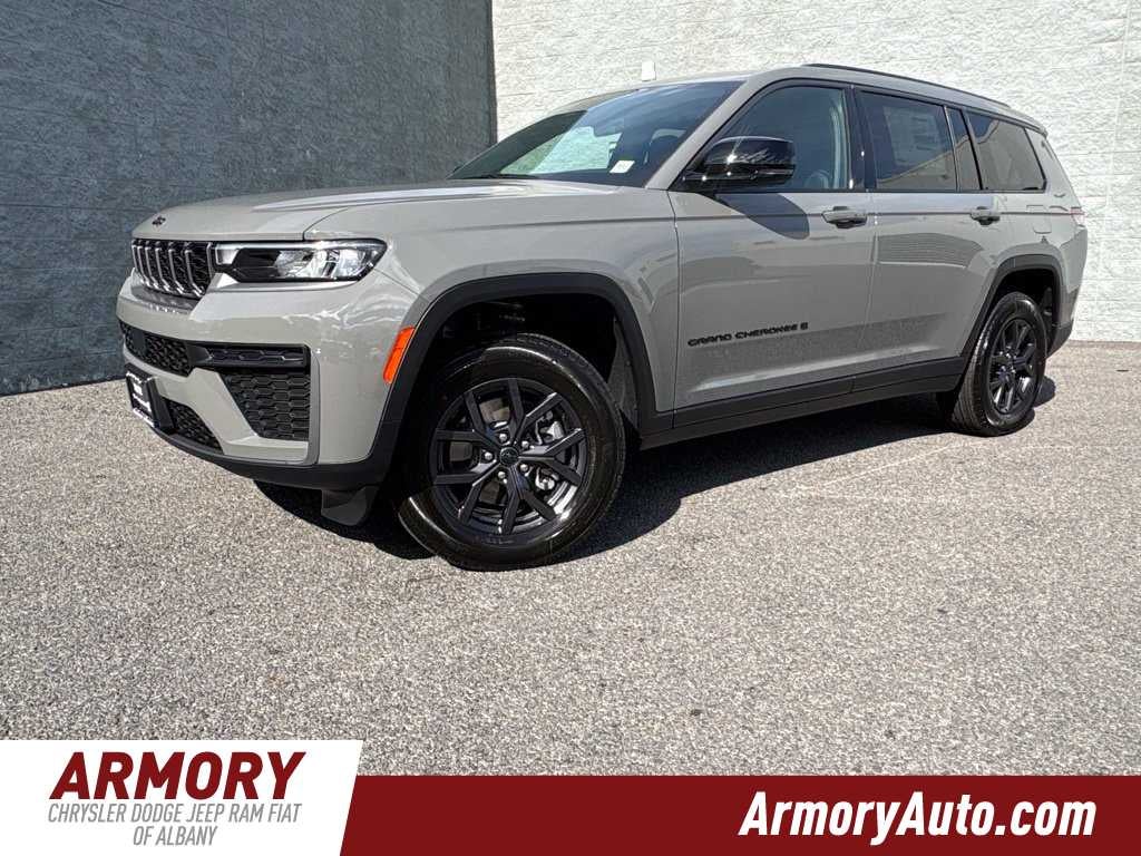 2027 Jeep Grand Cherokee L Laredo Altitude