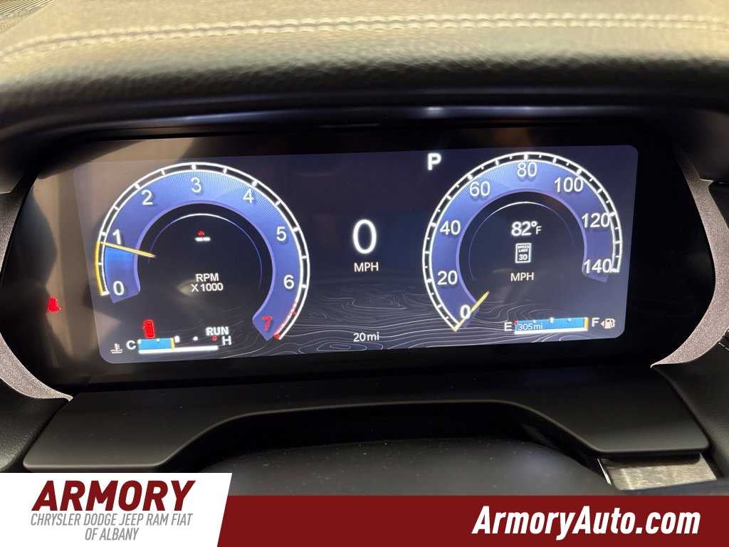 2027 Jeep Grand Cherokee L Laredo Altitude