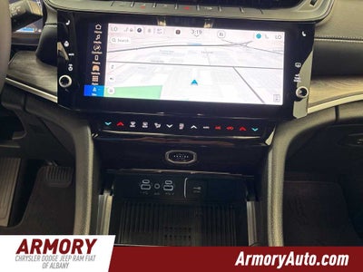 2027 Jeep Grand Cherokee L Laredo Altitude