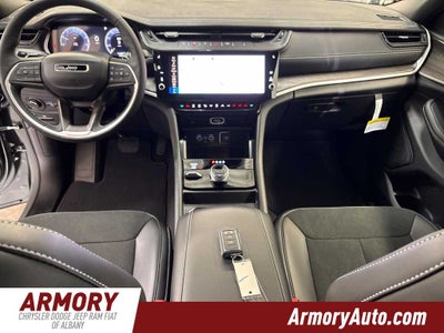 2027 Jeep Grand Cherokee L Laredo Altitude