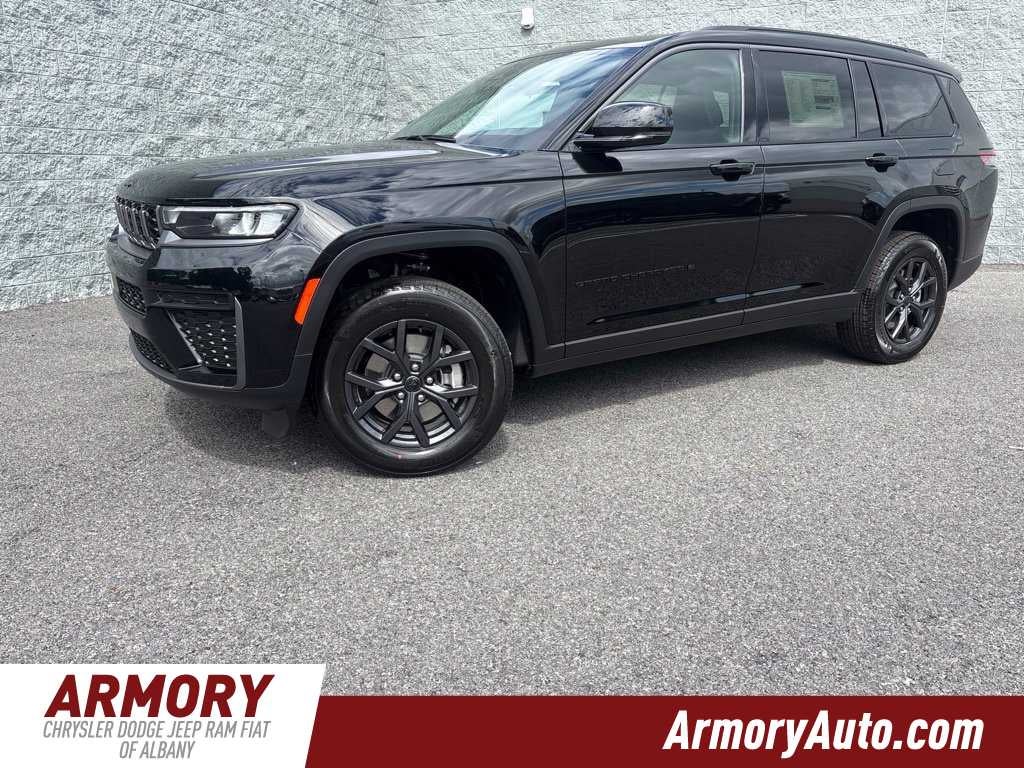2027 Jeep Grand Cherokee L Laredo Altitude