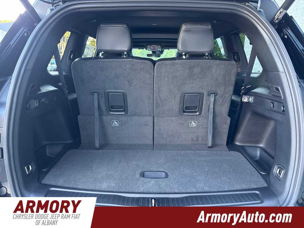 2027 Jeep Grand Cherokee L Laredo Altitude