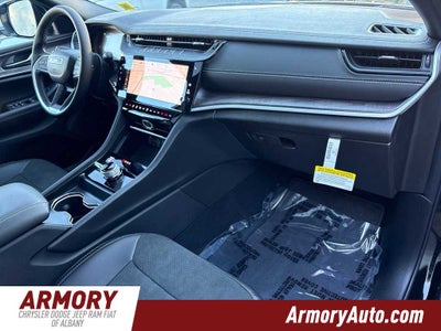 2027 Jeep Grand Cherokee L Laredo Altitude