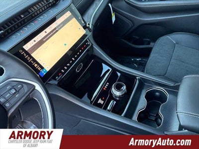 2027 Jeep Grand Cherokee L Laredo Altitude