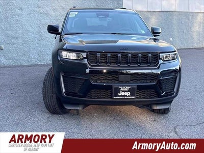 2027 Jeep Grand Cherokee L Laredo Altitude