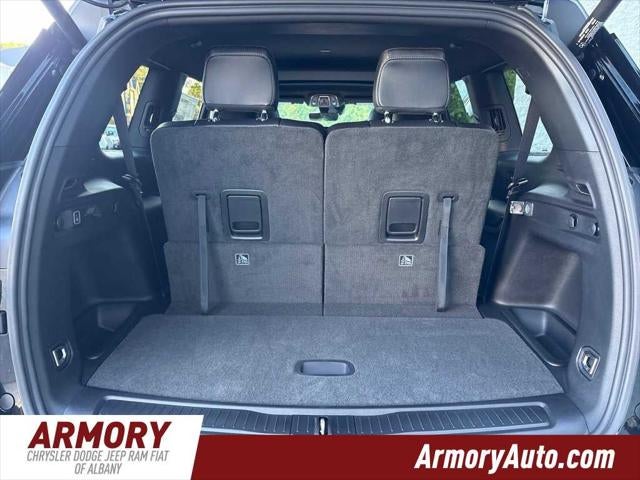 2027 Jeep Grand Cherokee L Laredo Altitude