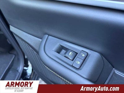 2027 Jeep Grand Cherokee L Laredo Altitude