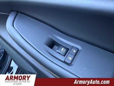 2027 Jeep Grand Cherokee L Laredo Altitude