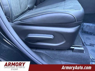2027 Jeep Grand Cherokee L Laredo Altitude