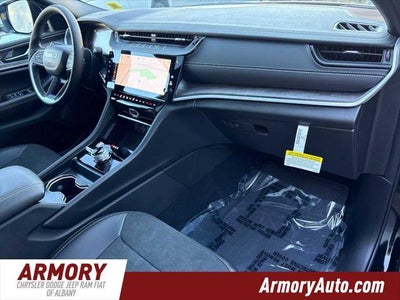 2027 Jeep Grand Cherokee L Laredo Altitude