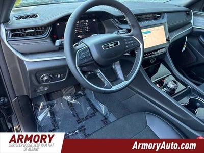 2027 Jeep Grand Cherokee L Laredo Altitude
