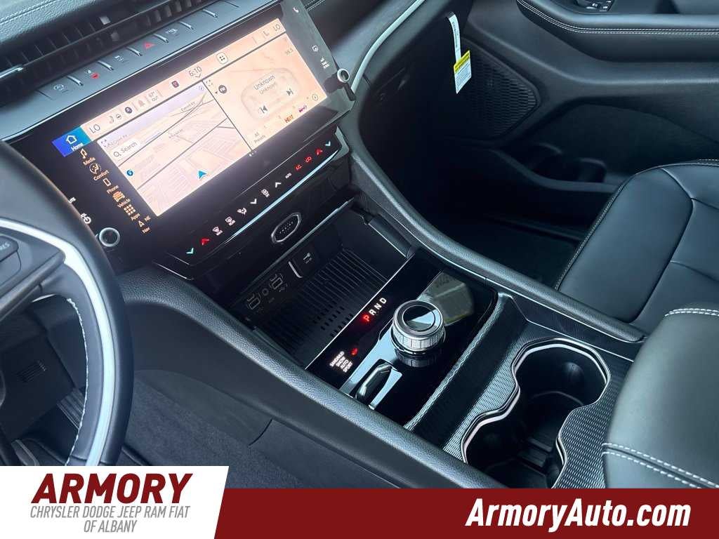 2027 Jeep Grand Cherokee L Limited