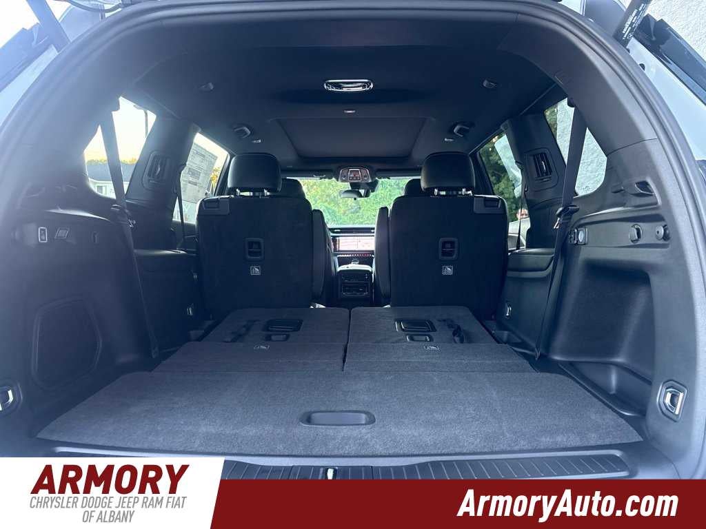 2027 Jeep Grand Cherokee L Limited