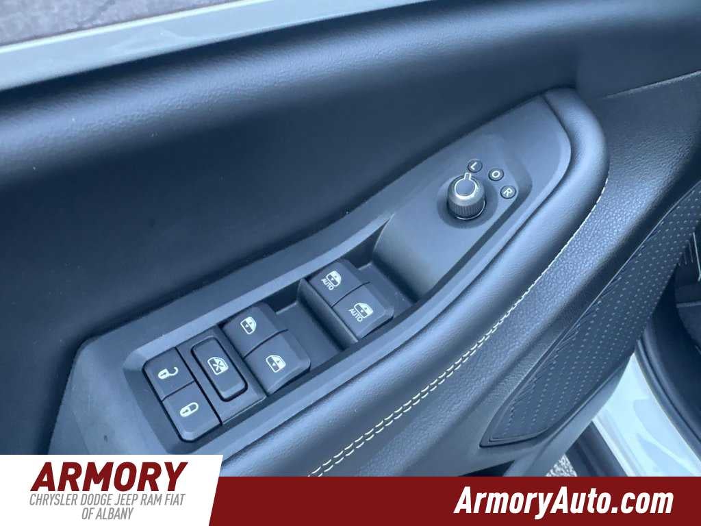 2027 Jeep Grand Cherokee L Limited