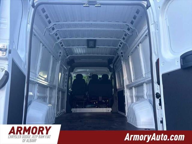 2026 RAM ProMaster Tradesman